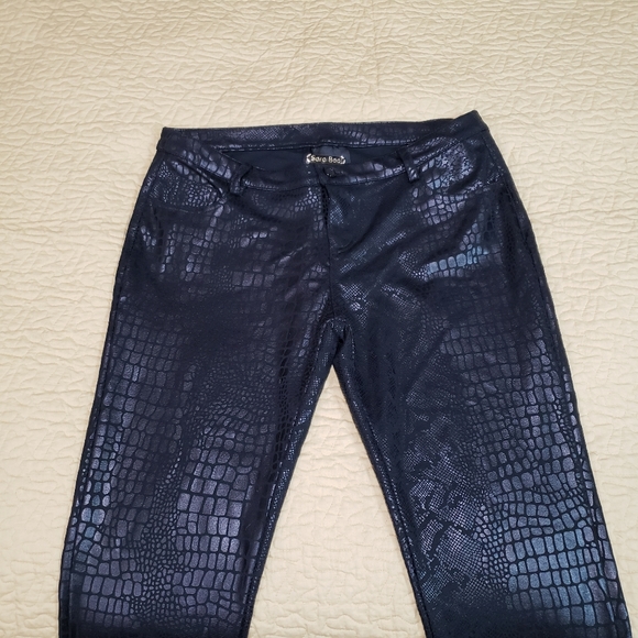 Sara Boo Reptile print jegging pants size L - Picture 3 of 8